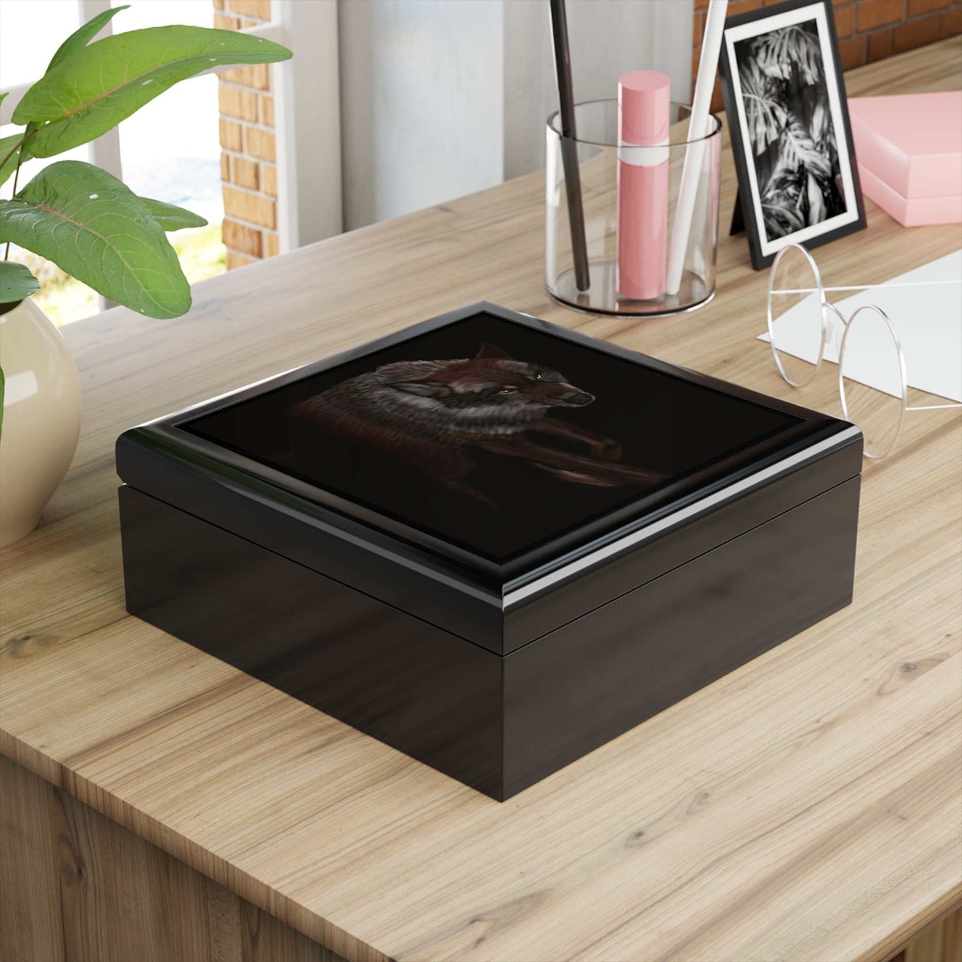 Wolf Jewelry Box - Beautiful, Glossy Finish, Perfect Birthday Gift.